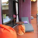 Villa Thapae